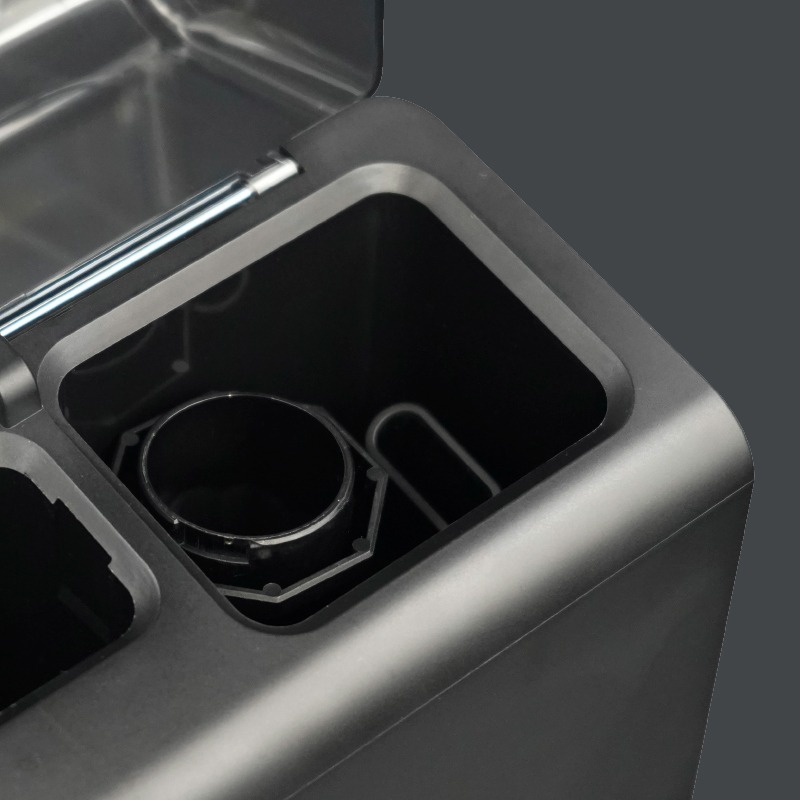 未使用ノズルも収納可スペース